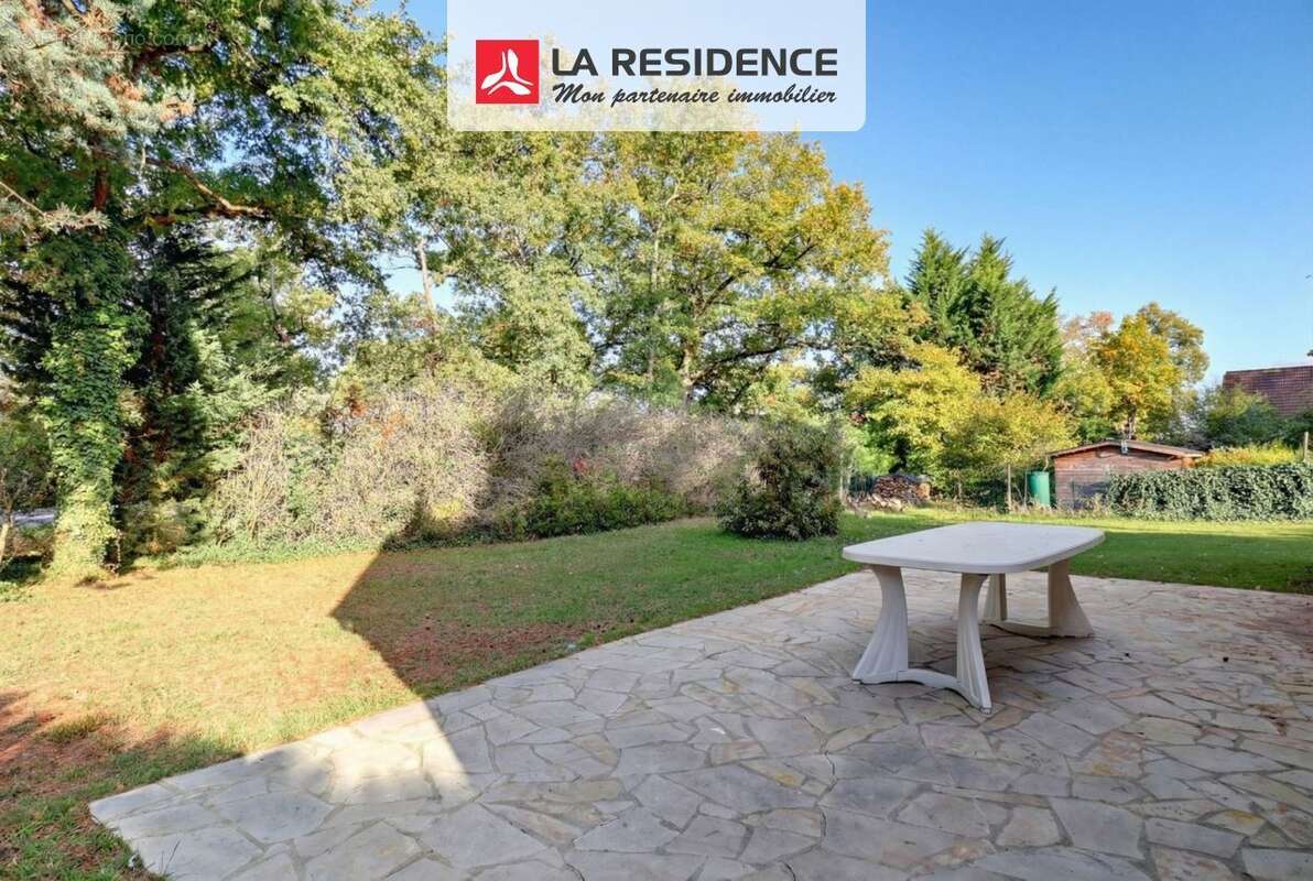 Maison à VERNEUIL-SUR-SEINE