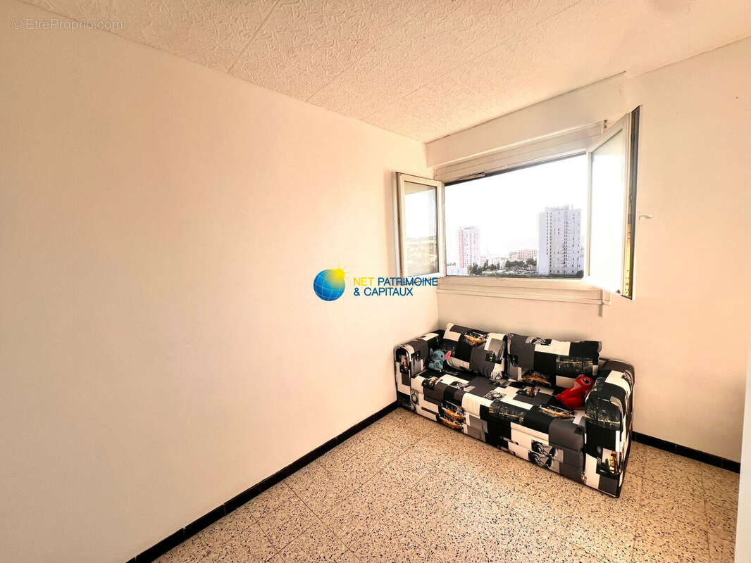 Appartement à MARSEILLE-15E