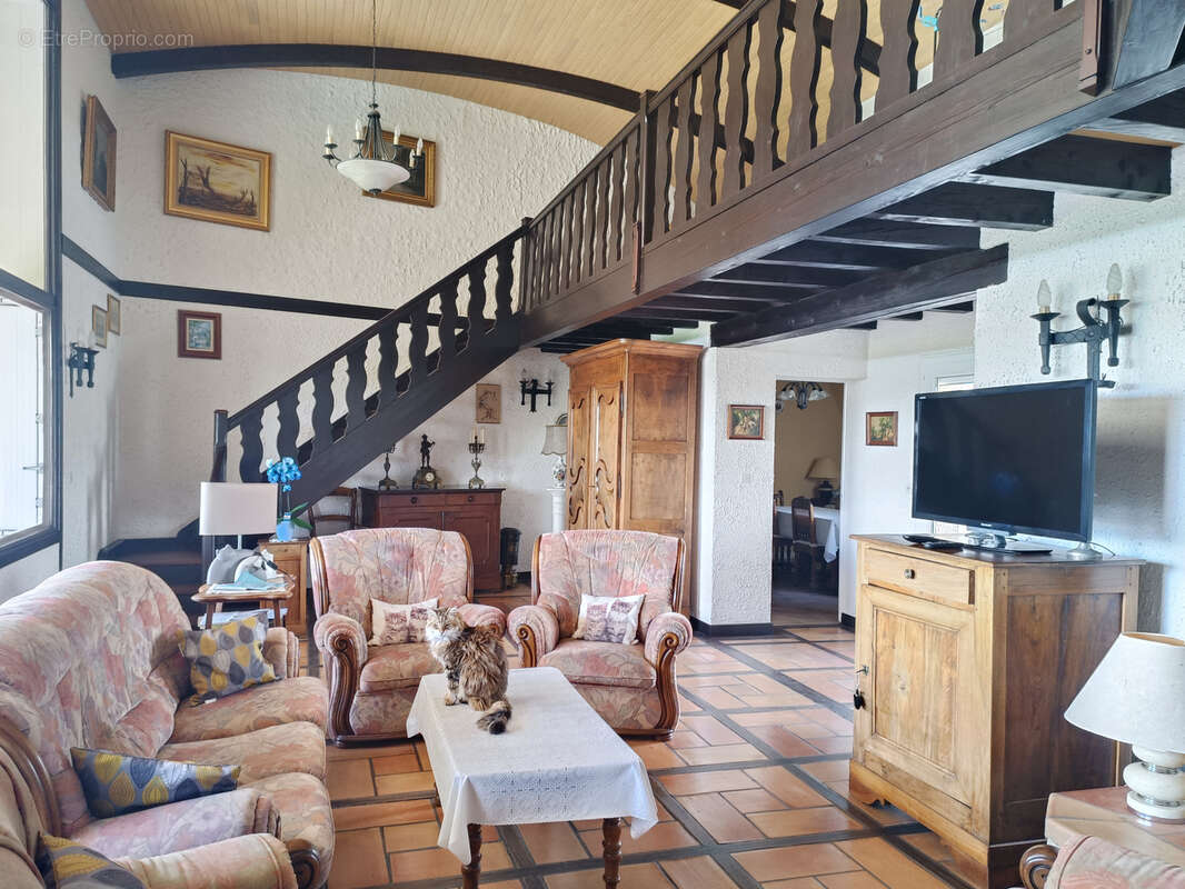 Maison à PEAUGRES