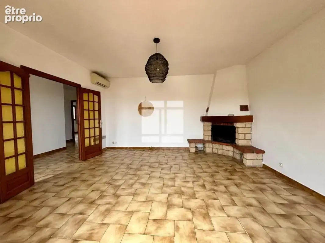 Appartement T4 de 96 m² avec vue mer – coeur village de Bastelicaccia - photo 3