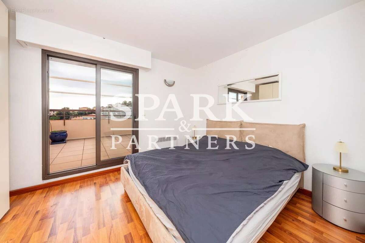 Appartement à BEAUSOLEIL