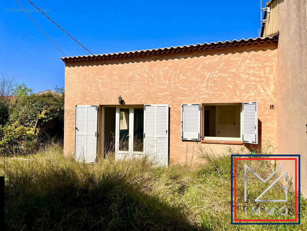 Maison à SIX-FOURS-LES-PLAGES