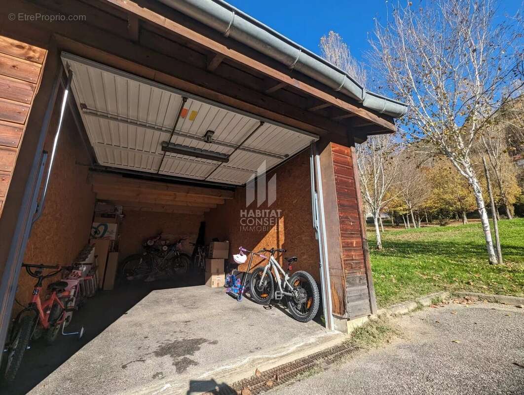 Appartement à TENCIN