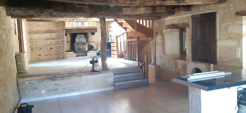 Propriete à vendre 9 pièces Proche de LALBENQUE (46) - photo 11
