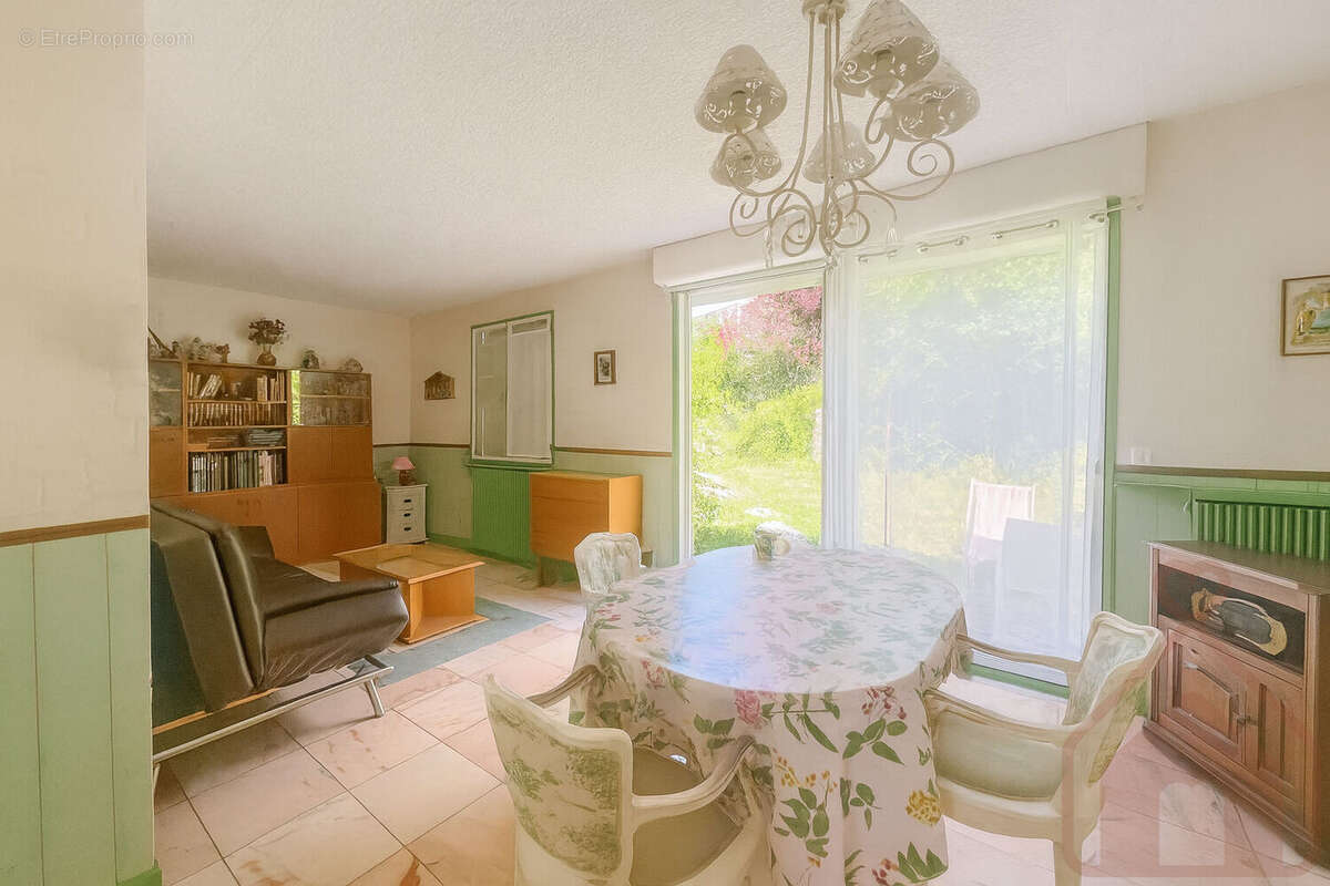 Maison à LE KREMLIN-BICETRE