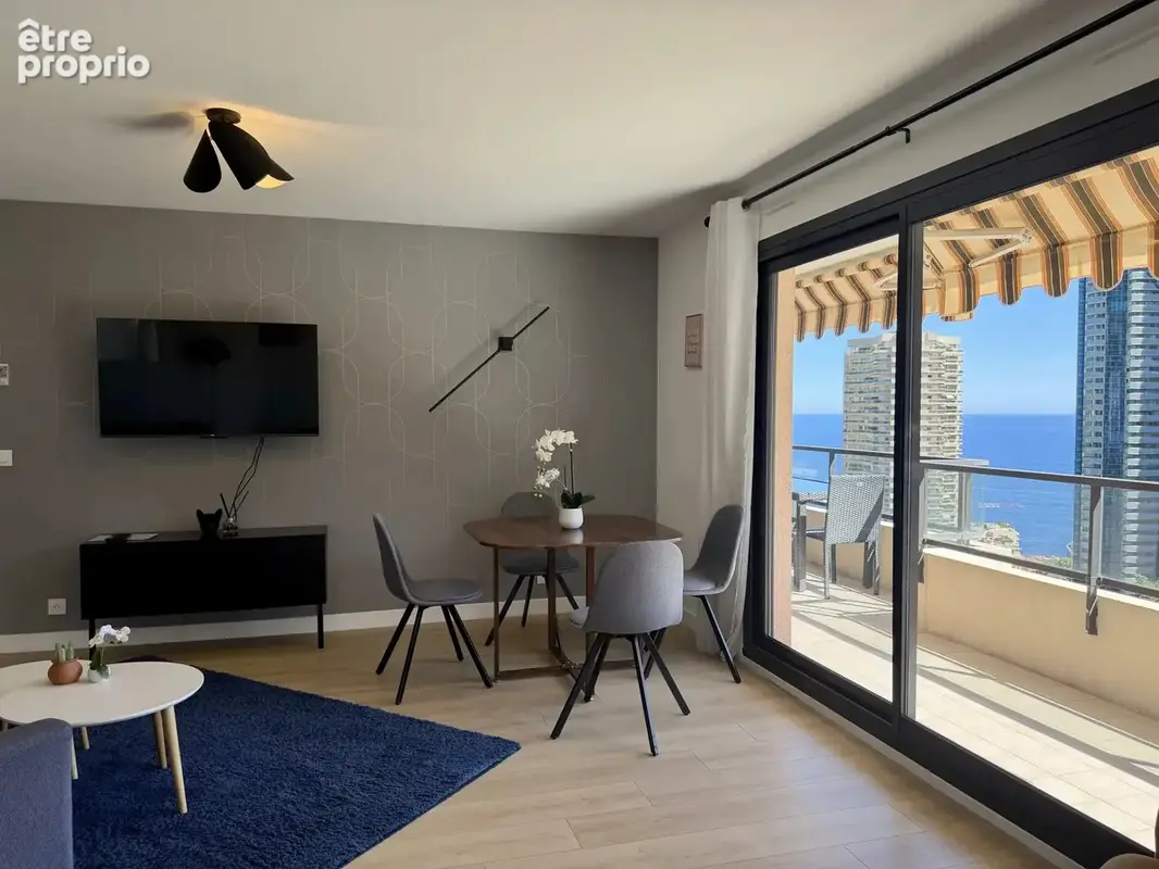 3 pièces rénové avec terrasse, vue mer et piscine - photo 3