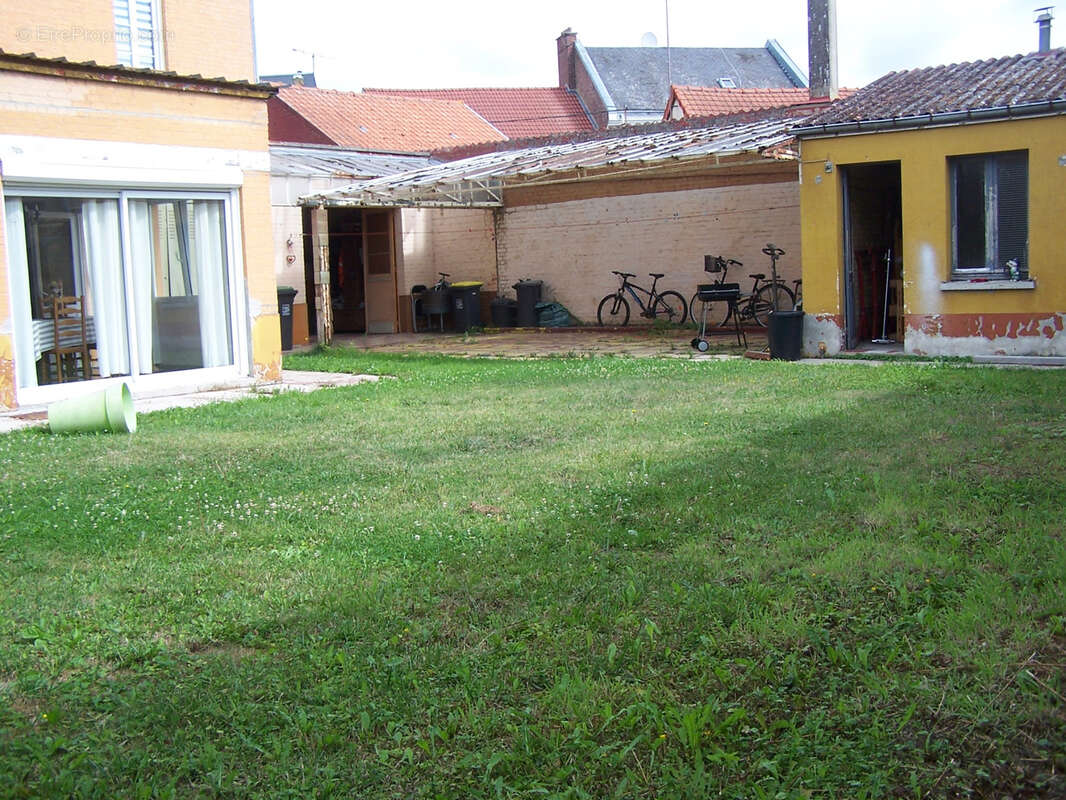 Maison à CORBIE