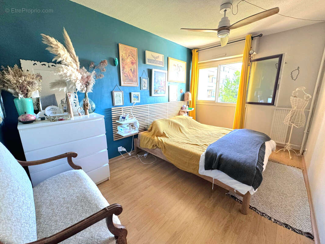 Appartement à MARSEILLE-10E