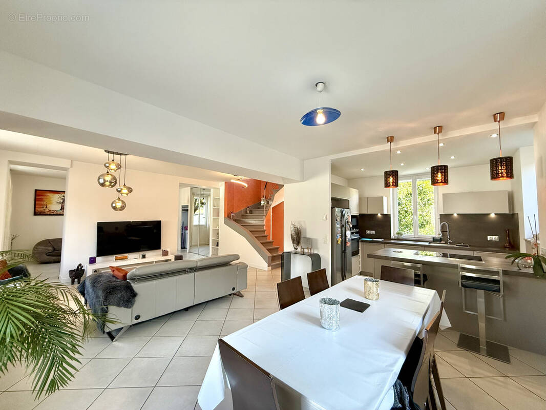 Maison à SAINT-JEAN-DE-MAURIENNE