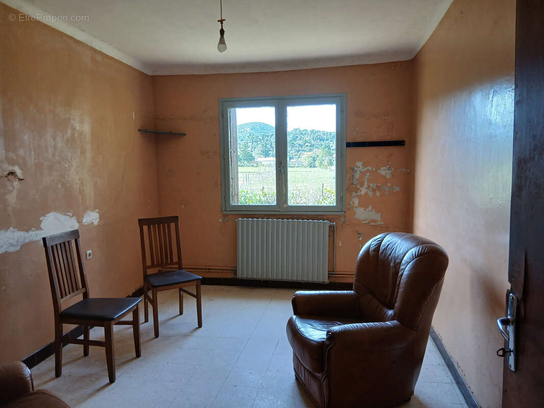 Maison à SAINT-CHRISTOL-LES-ALES