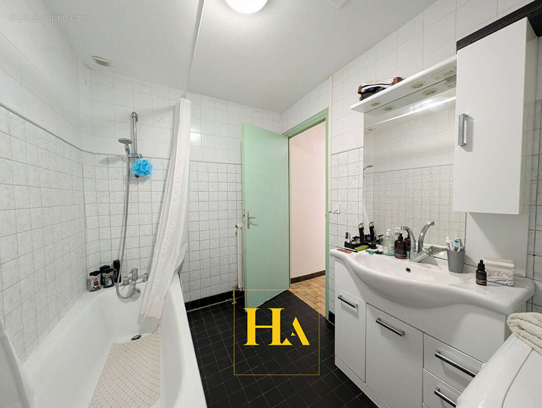 Appartement à ROMANS-SUR-ISERE