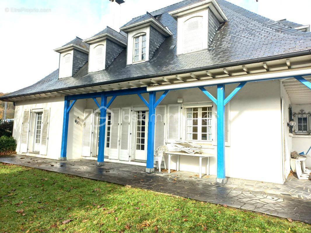 Maison à LOURDES