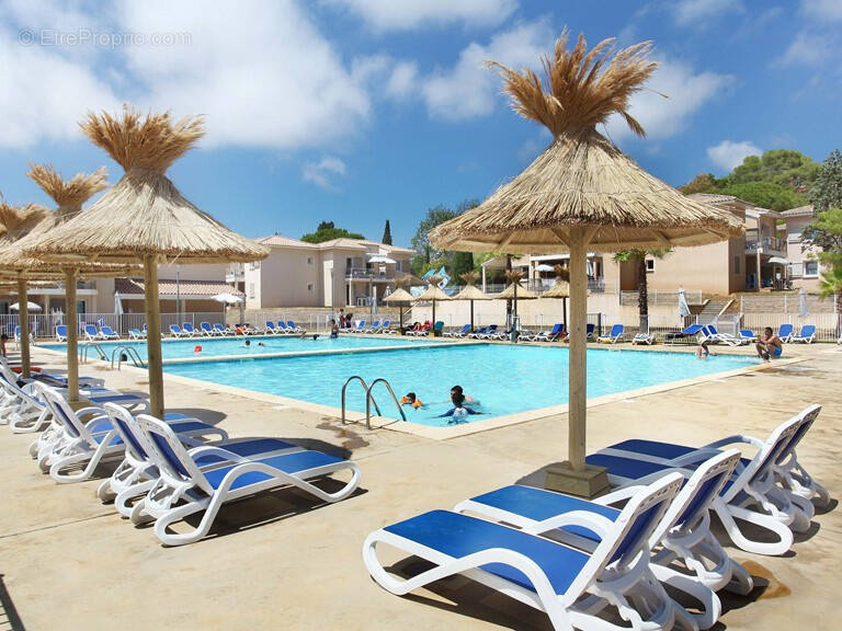 Appartement à LA LONDE-LES-MAURES