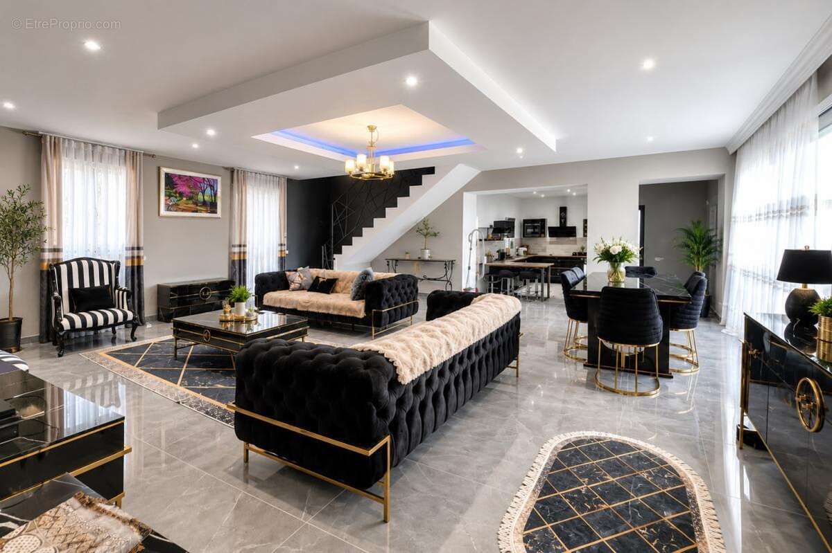 Villa T6 de standing avec piscine - photo 3