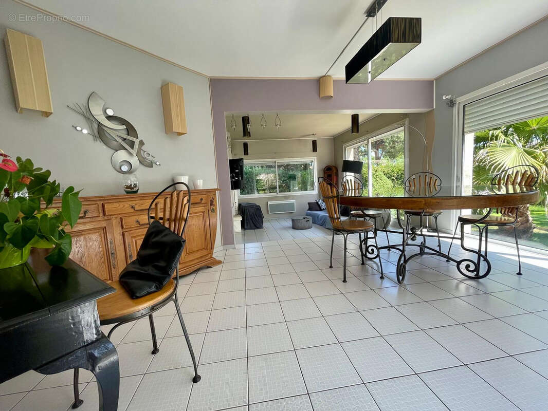 Maison à COLOMBIERS