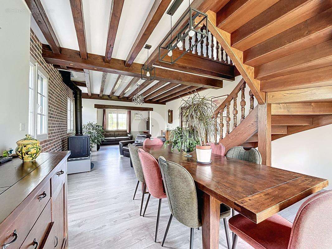 Maison à CLERMONT