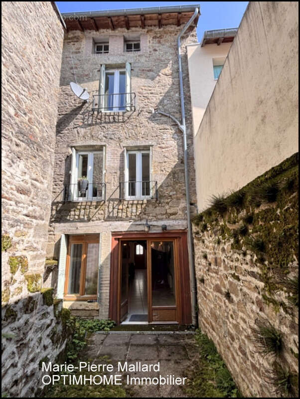Maison à BOURGANEUF