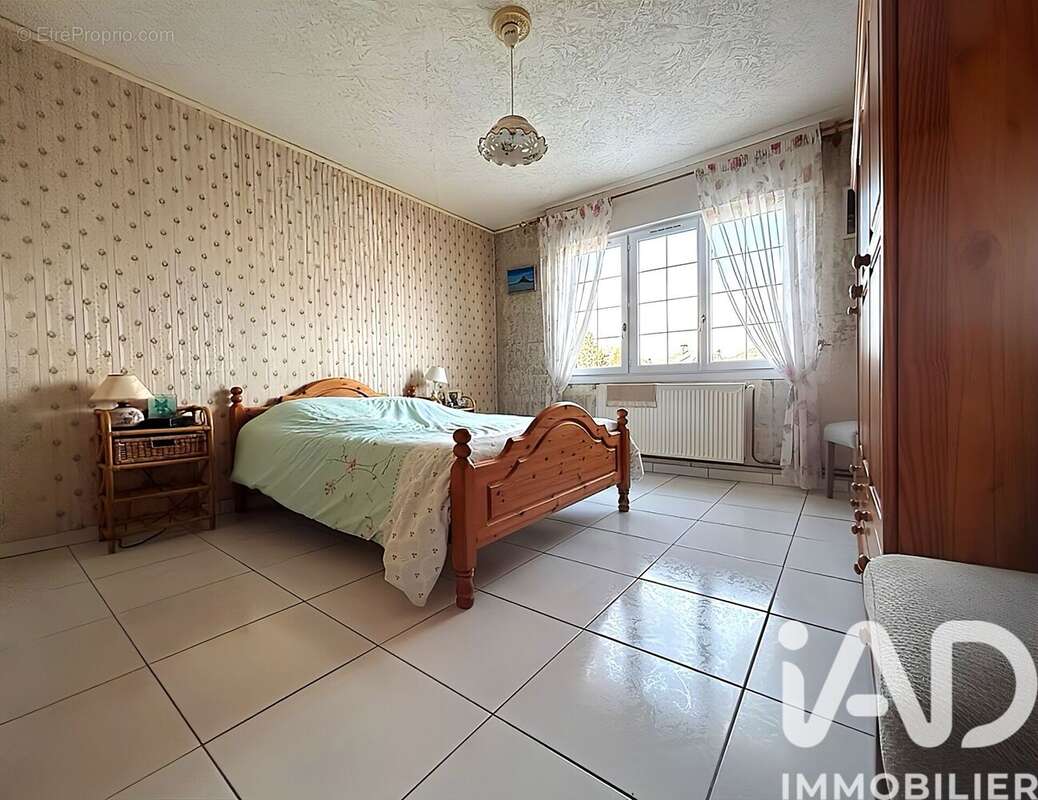 Maison 101 m² à Roeulx  - photo 7