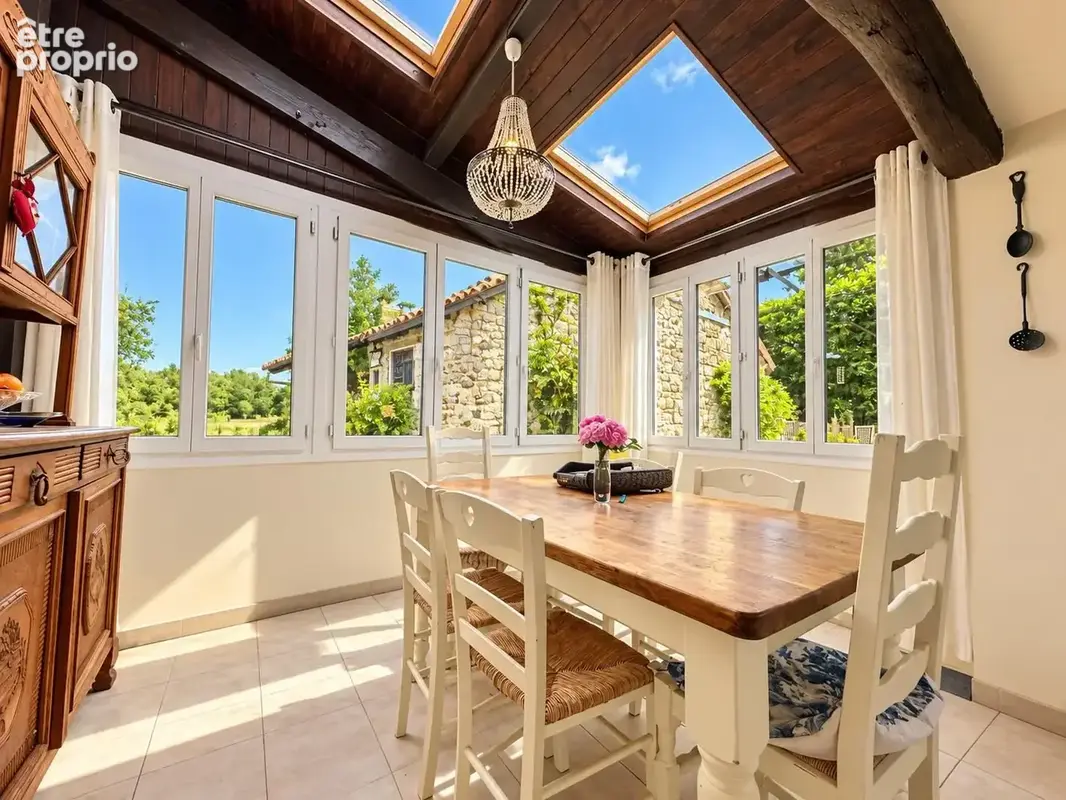 Maison 7 pièces 156 m² à vendre à Bussiere-Poitevine (87320) - photo 9