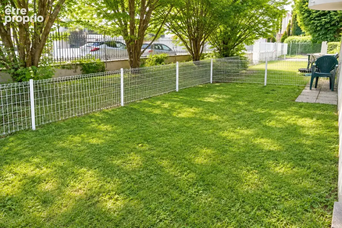 TALENCE Roustaing -  T1 (27m2) avec Jardin et parking privatif - photo 7