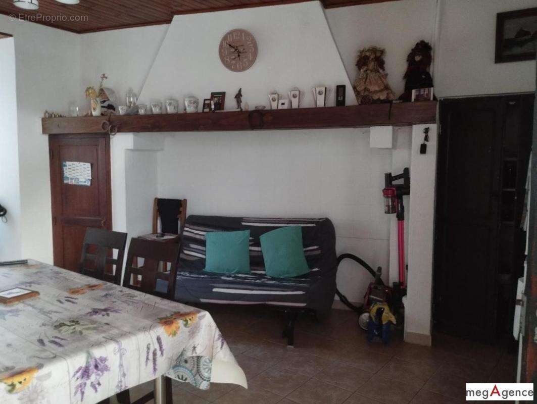 Maison à SAINT-ETIENNE-VALLEE-FRANCAISE