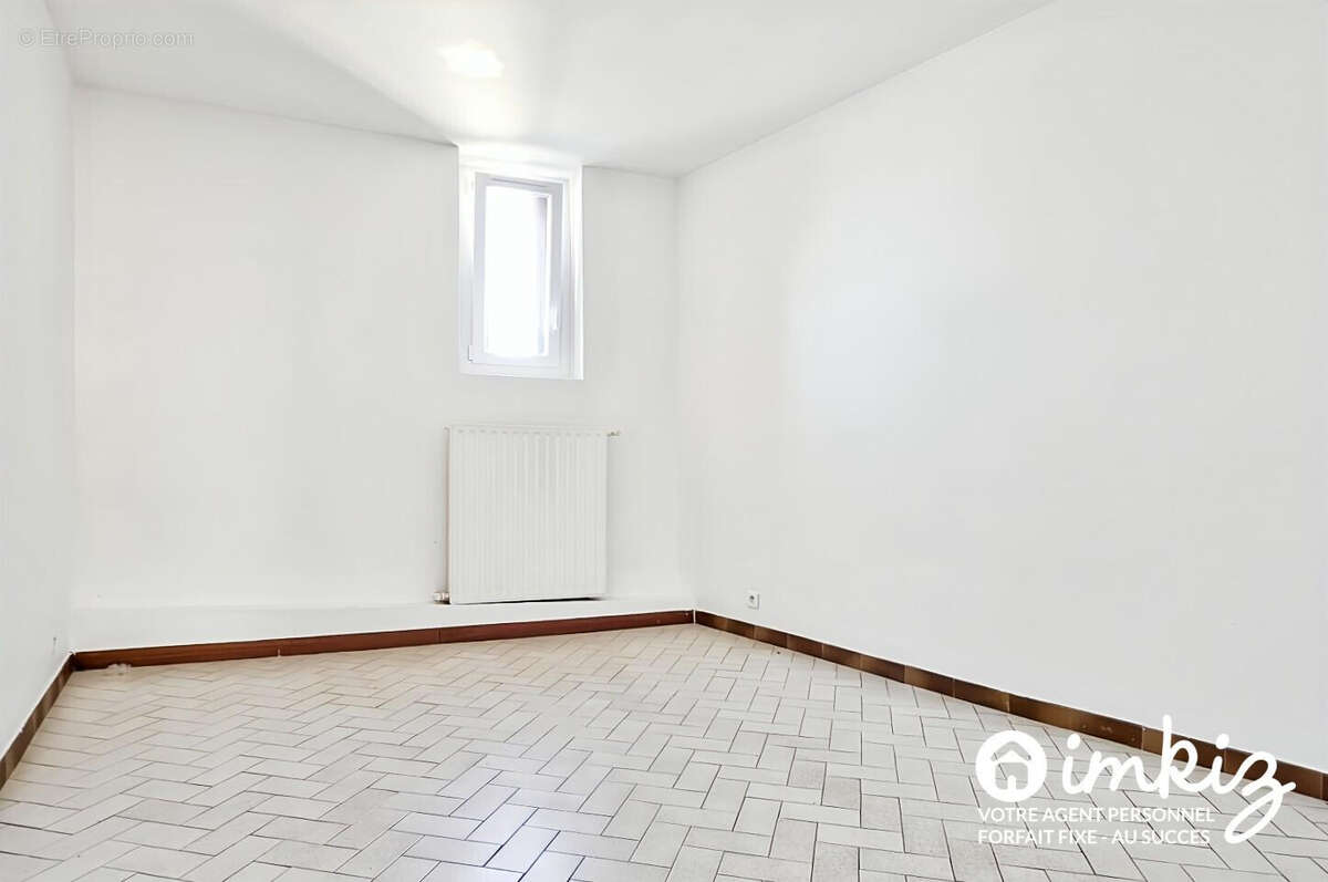 Duplex atypique de 82 m² avec 4 pièces et garage - photo 7