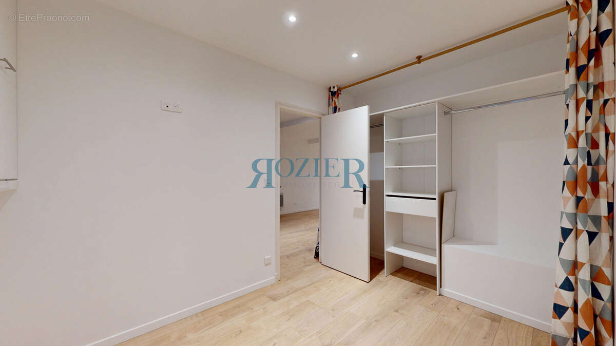 Appartement à VALLAURIS
