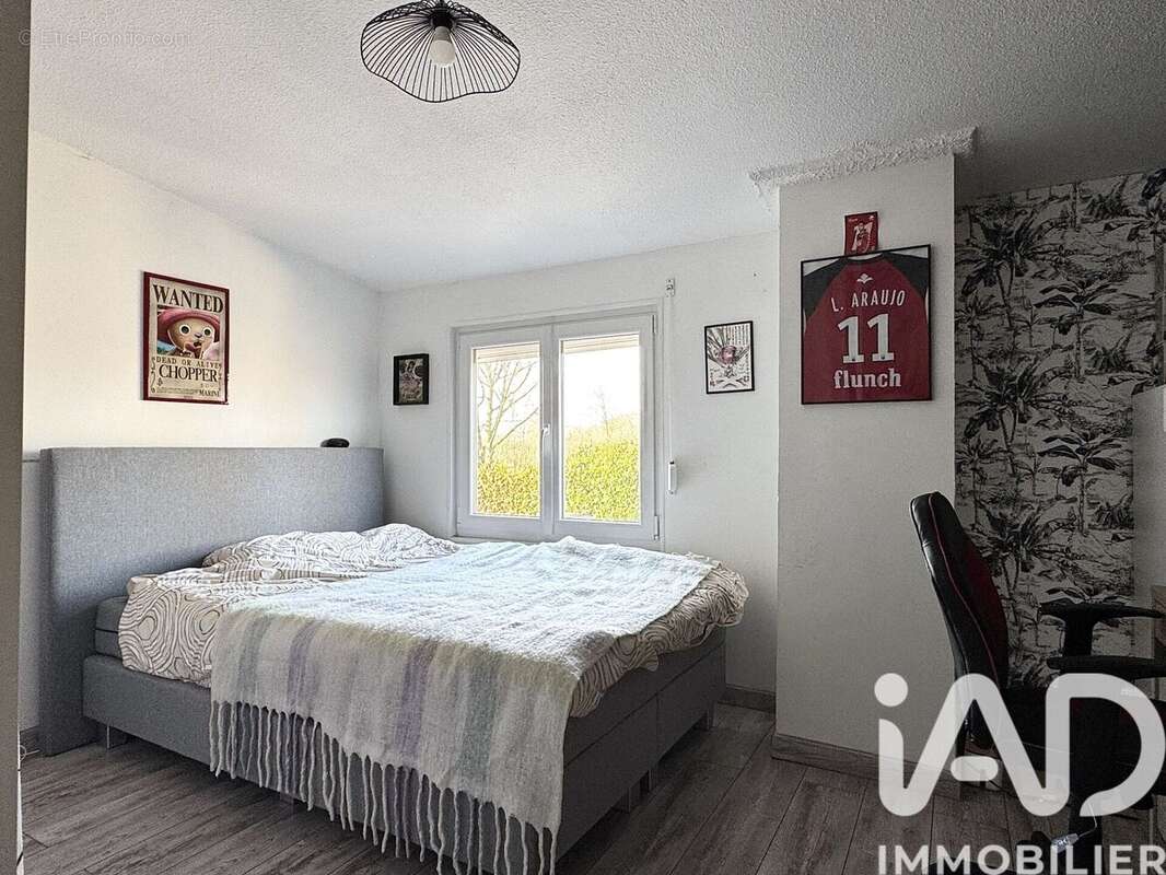 Photo 8 - Maison à NEUVILLE-EN-FERRAIN