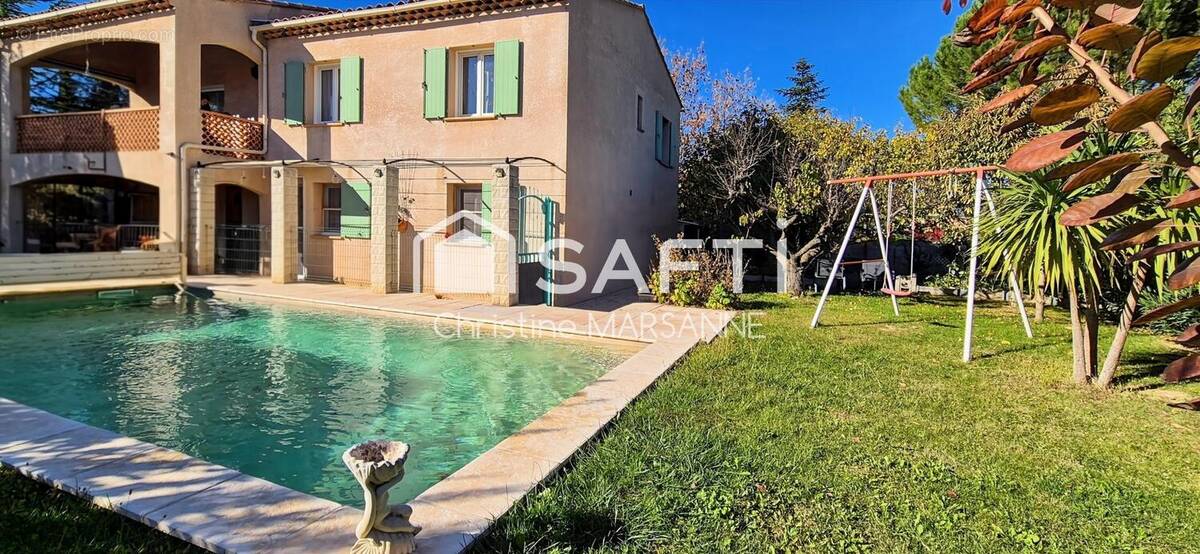 Photo 1 - Maison à PERTUIS