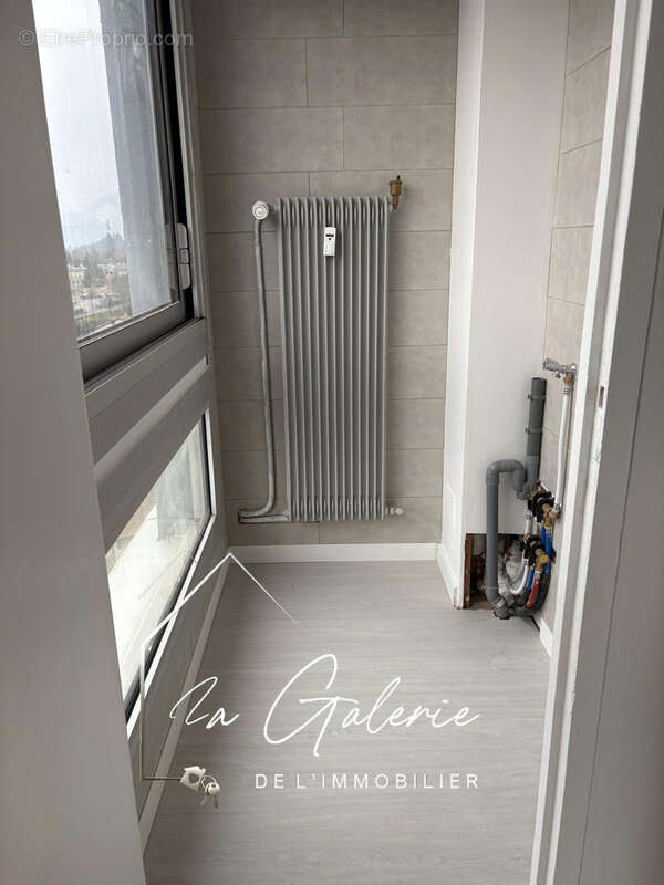 Appartement à SEYSSINET-PARISET