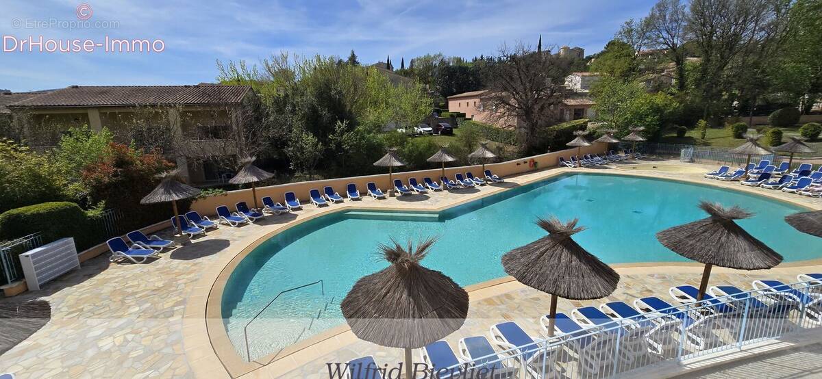 Appartement à GREOUX-LES-BAINS