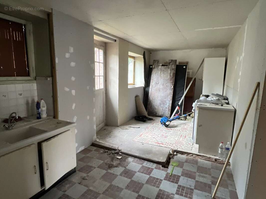 Maison à ORADOUR-SAINT-GENEST