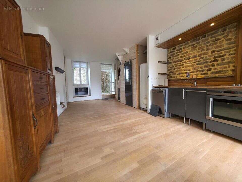 Maison à LE BENY-BOCAGE