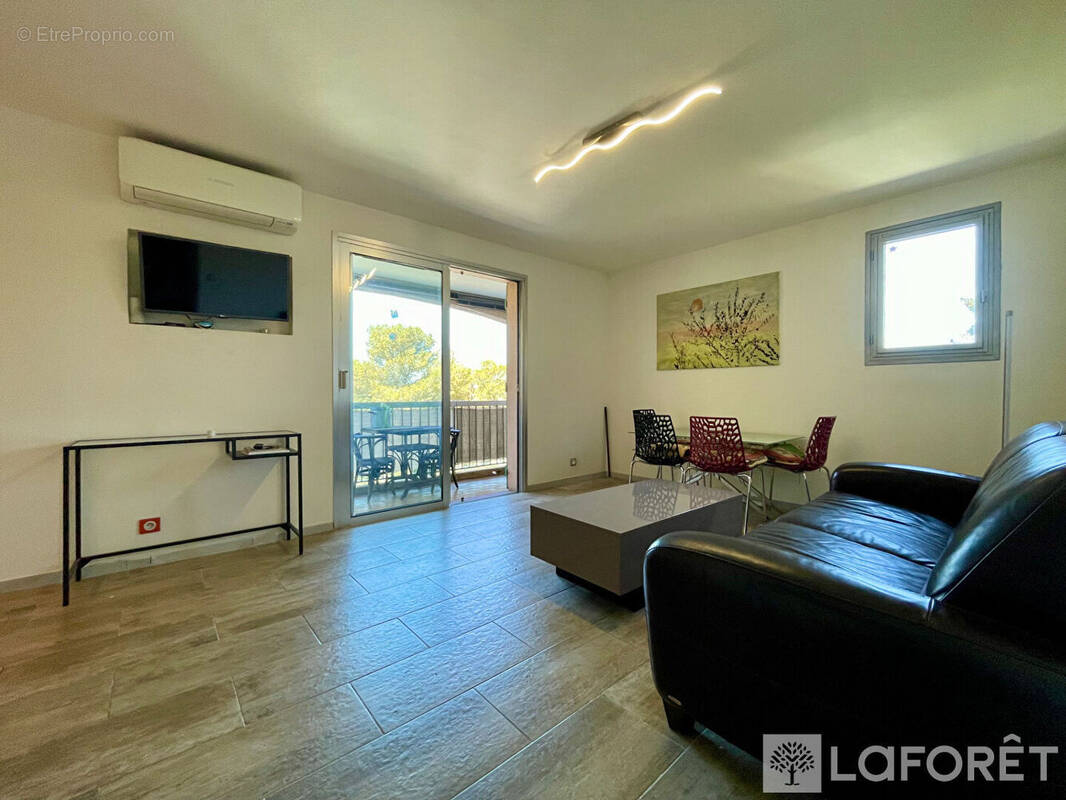 Appartement à FREJUS