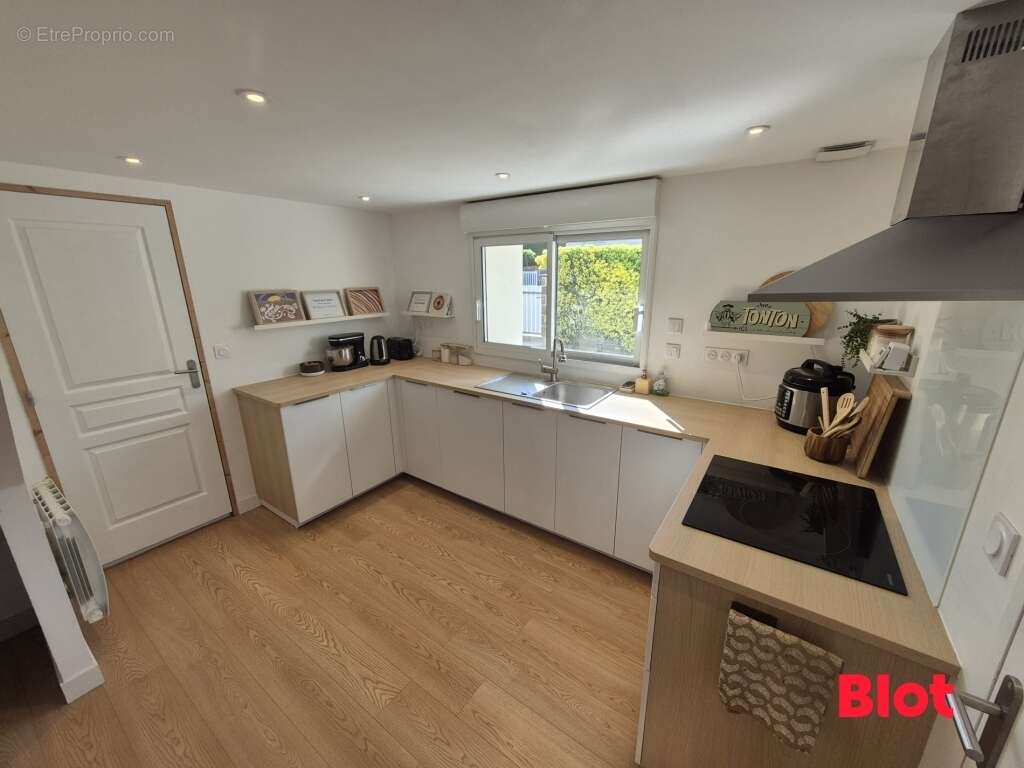 Maison 143 m² à Chateaugiron  - photo 5