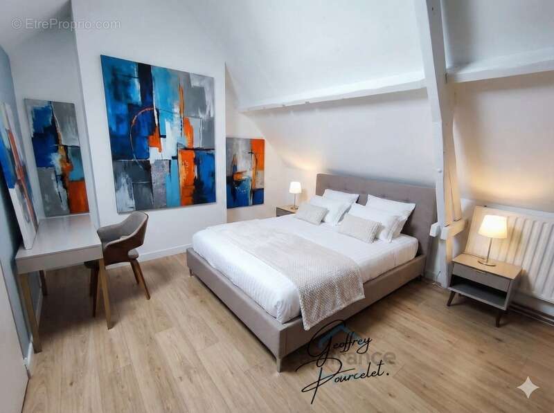 Maison à GROFFLIERS