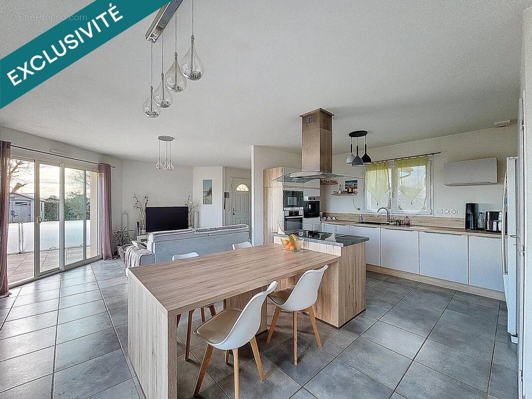 Photo 1 - Maison à CERONS