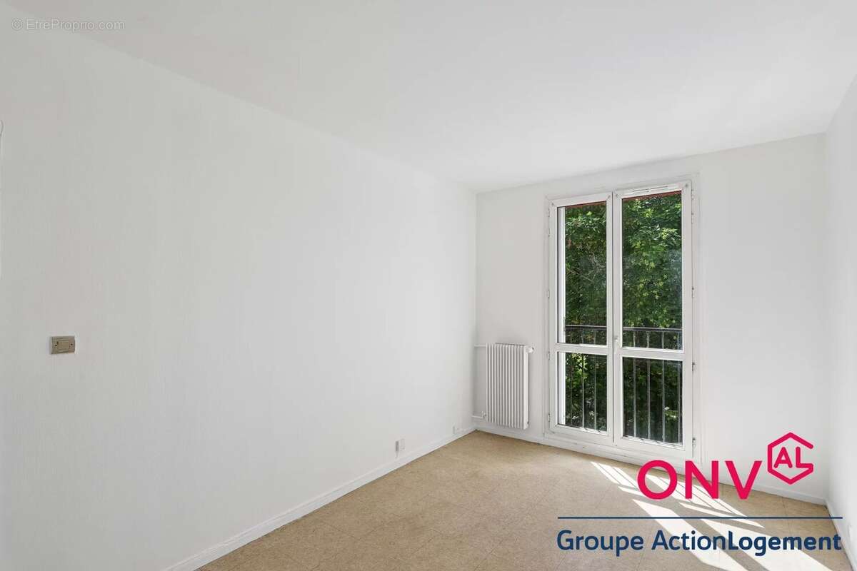Appartement 4 pièces– Corbeil-Essonnes (Réf. 0026C91-L083) - photo 3