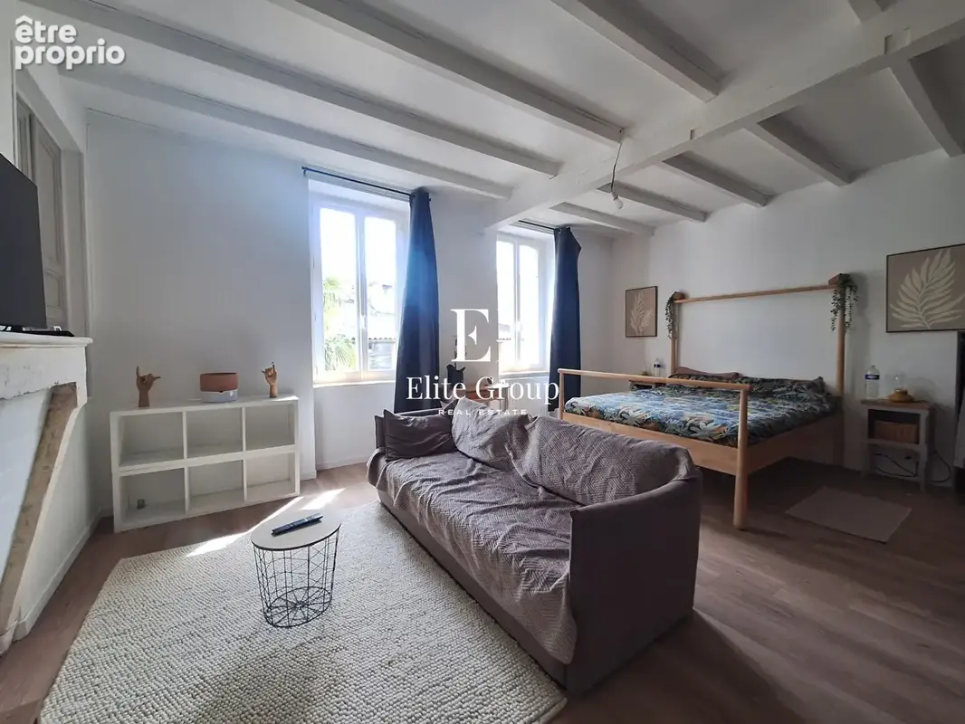 A vendre maison de ville Châteauneuf Sur Charente 10 pièces 272m² - photo 13