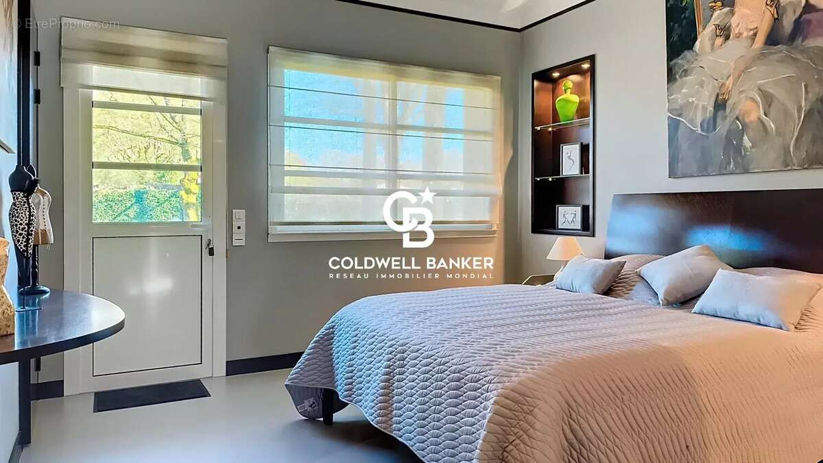 Maison à LES HERBIERS