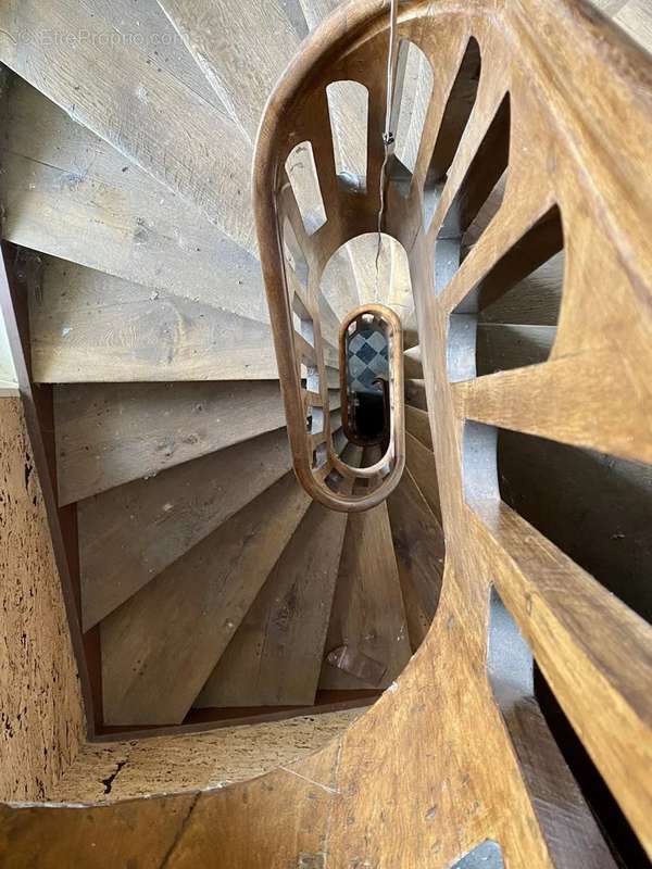 Appartement à AVESNES-SUR-HELPE