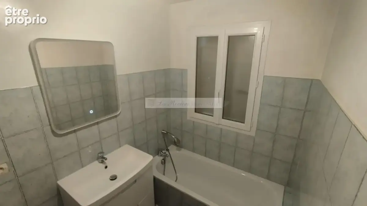 Maison Ruelle Sur Touvre 73.02 m2 - photo 9