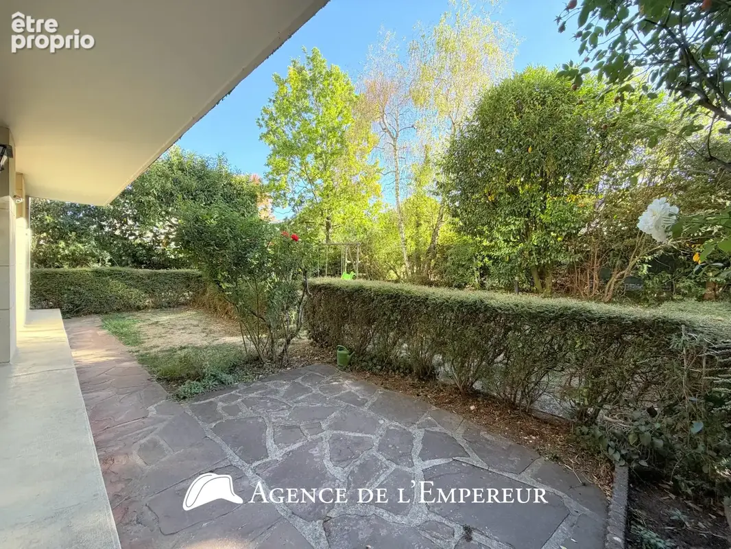 Rez-de-jardin 120 m2 Rueil Richelieu/Châtaigneraie - photo 7