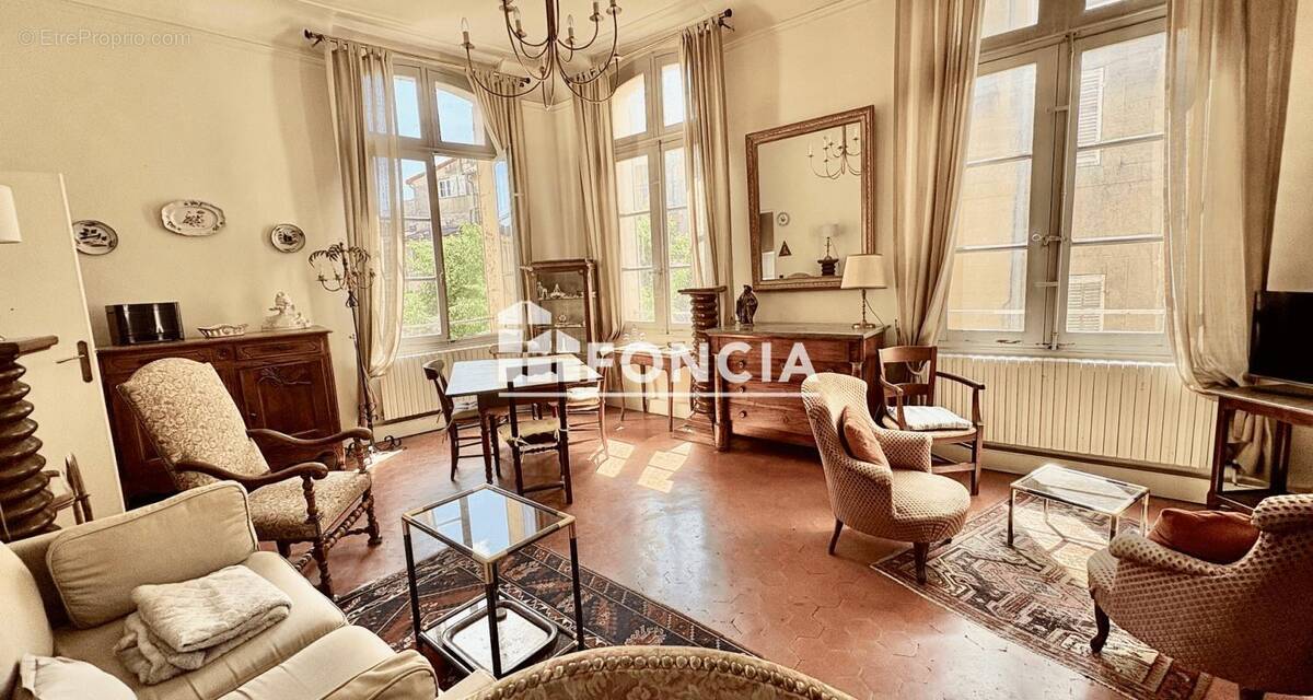 Appartement à AIX-EN-PROVENCE