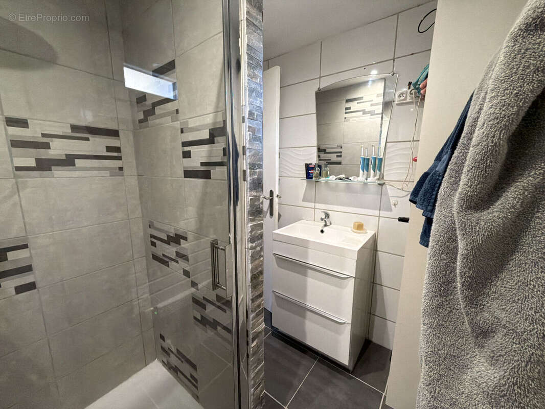 Photo 5 - Maison à COURS-LA-VILLE