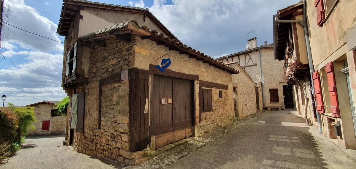 Maison à PUYCELCI