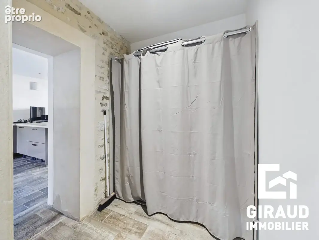 Maison 11 pièces 280 m² à vendre à Saint-Martin-Des-Fontaines (85570) - photo 7