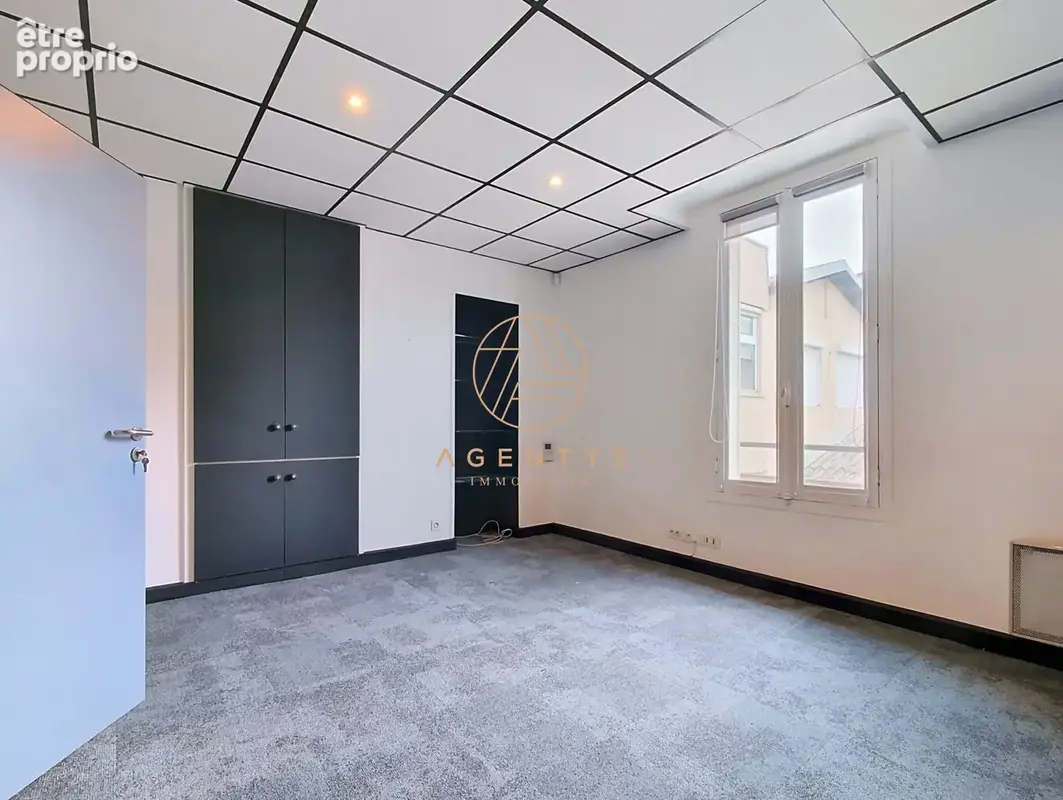 Commerce 121 m² à vendre à Saint-Maur-Des-Fosses (94100) - photo 6