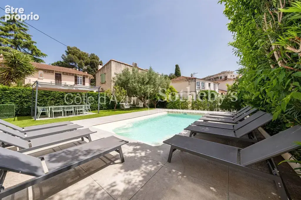 Cannes Bas Montrose, maison de ville avec jardin, piscine et toit-terrasse - photo 1