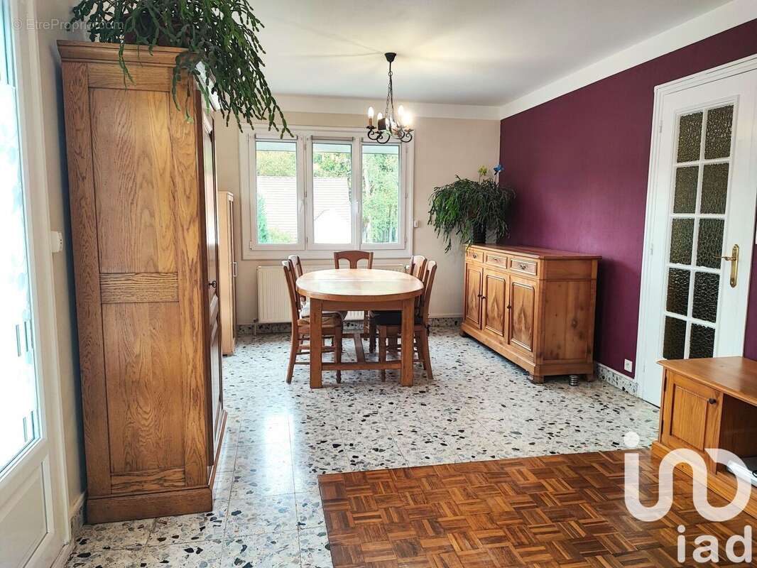 Photo 3 - Maison à BAUGY